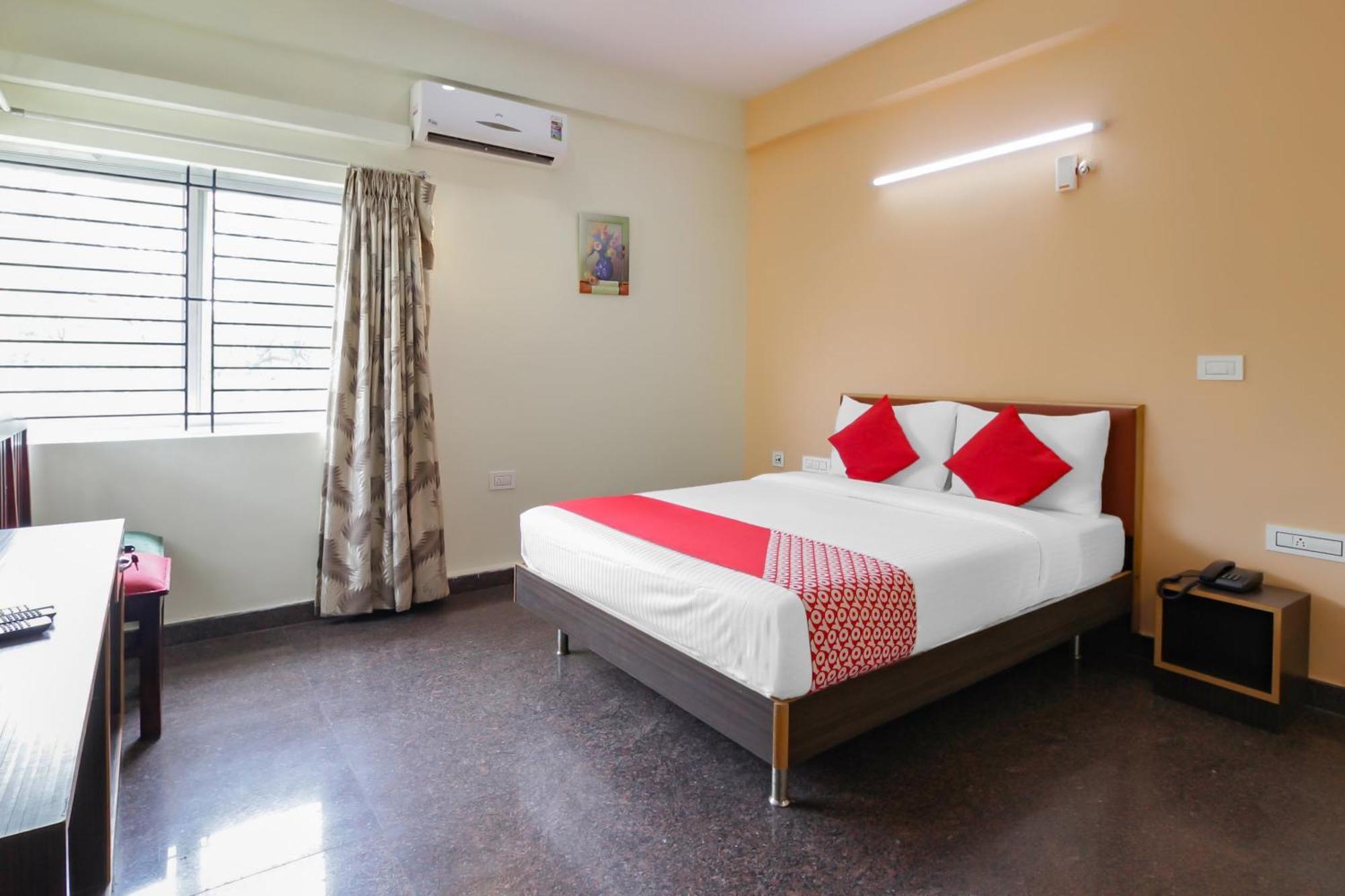 Hotel Collection O The Olive Shine Mysore Exterior foto