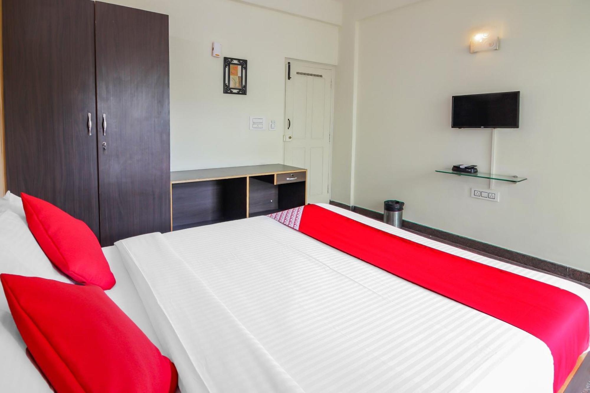 Hotel Collection O The Olive Shine Mysore Exterior foto